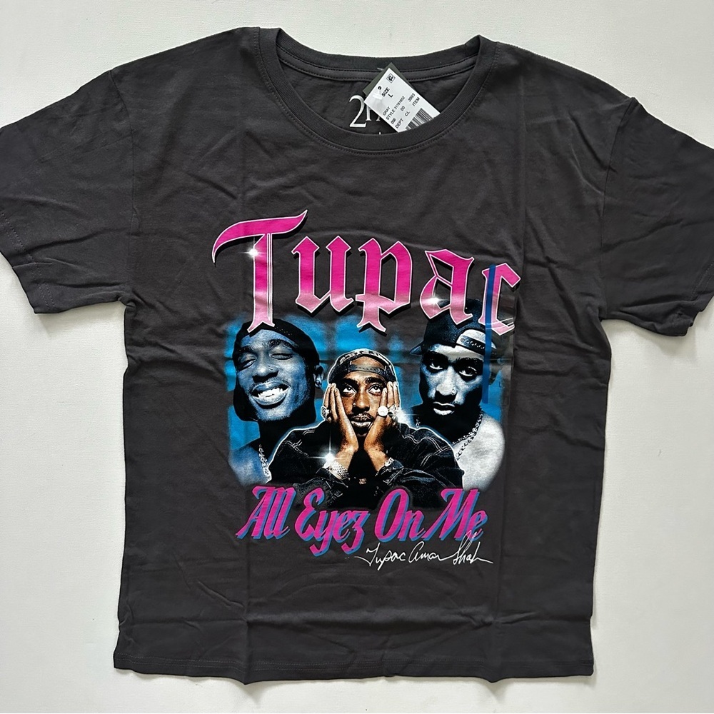 Tupac Short Sleeve Graphic T-Shirt Size L Women